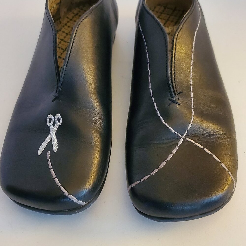 CAMPER TWINS SCISSOR SHOES SIZE 35, UNIQUE FIND!